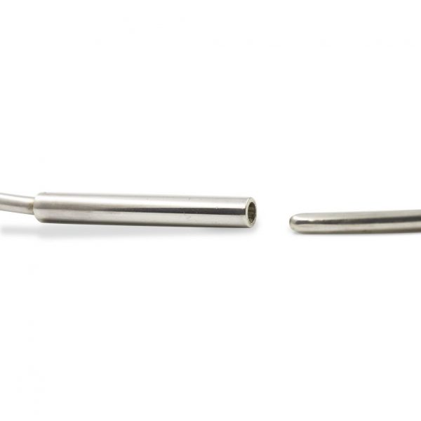 Cierre a presión, plata 925, longitud aproximada 25mm. Diseñado y fabricado artesanalmente en Madrid, España, por el estudio-taller de malicia.