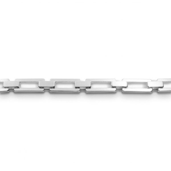 Pulsera de eslabones macizos de plata 925 mate. Cierre oculto de diseño propio. Ancho 8mm. Longitud opcional 16cm, 18cm o 20cm,