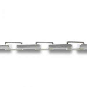Pulsera de plata 925 de eslabones macizos, acabado mate. Ancho 13mm. Cierre oculto, diseño propio.