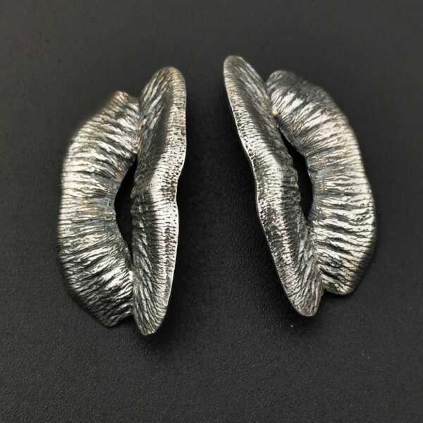 Besos pendientes. Plata 925. Largo 4cm.