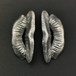 Besos pendientes. Plata 925. Largo 4cm.